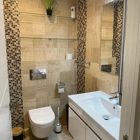Apartament Fanals *